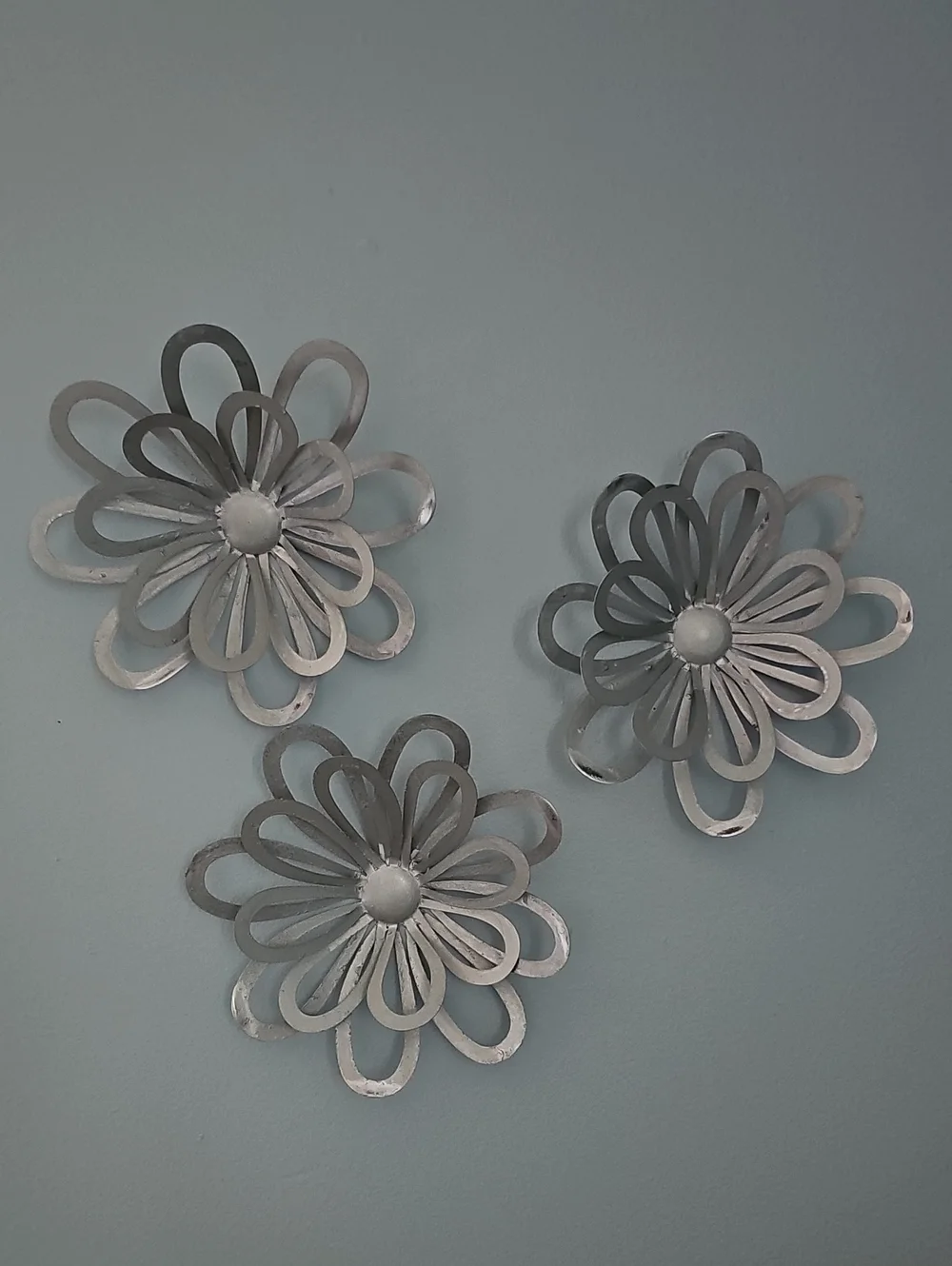 Metal Flower Wall Décor Set - Silver